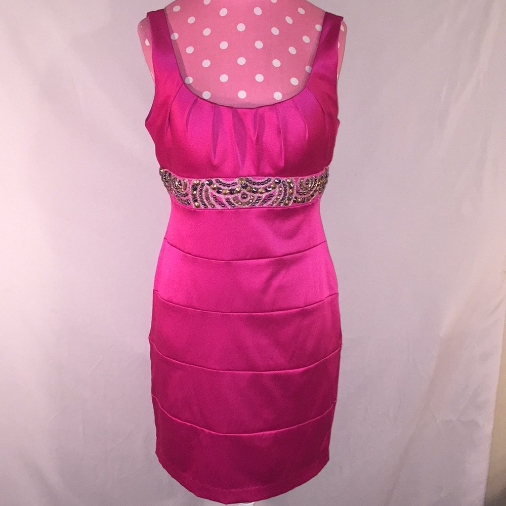 Bison Bisou Sz 6 dk rosy pink strapless dress